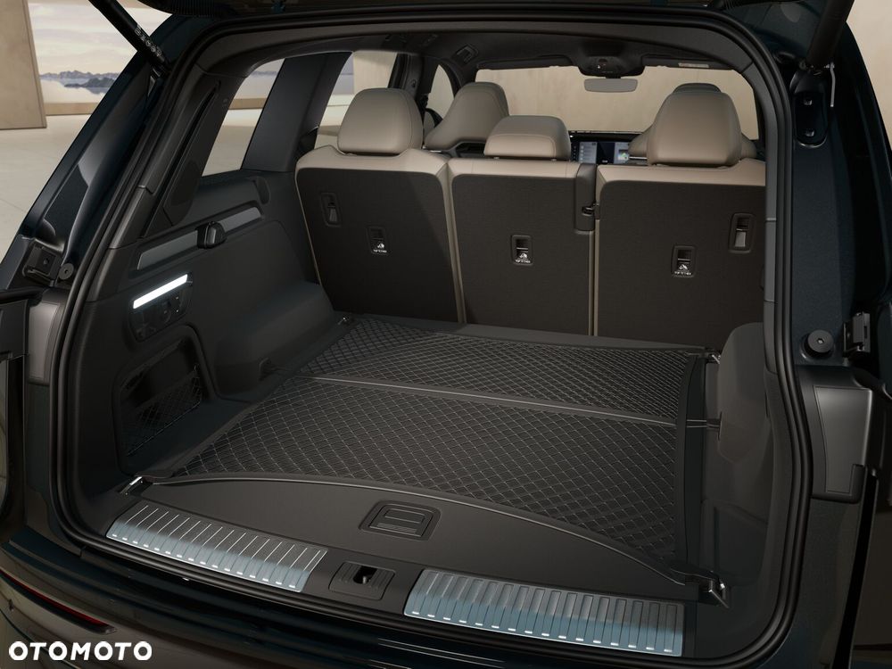 Audi Q7 - 11
