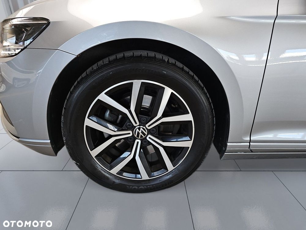 Volkswagen Passat 2.0 TDI EVO Business DSG - 34