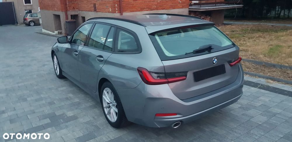 BMW Seria 3 318d MHEV Business Edition - 10