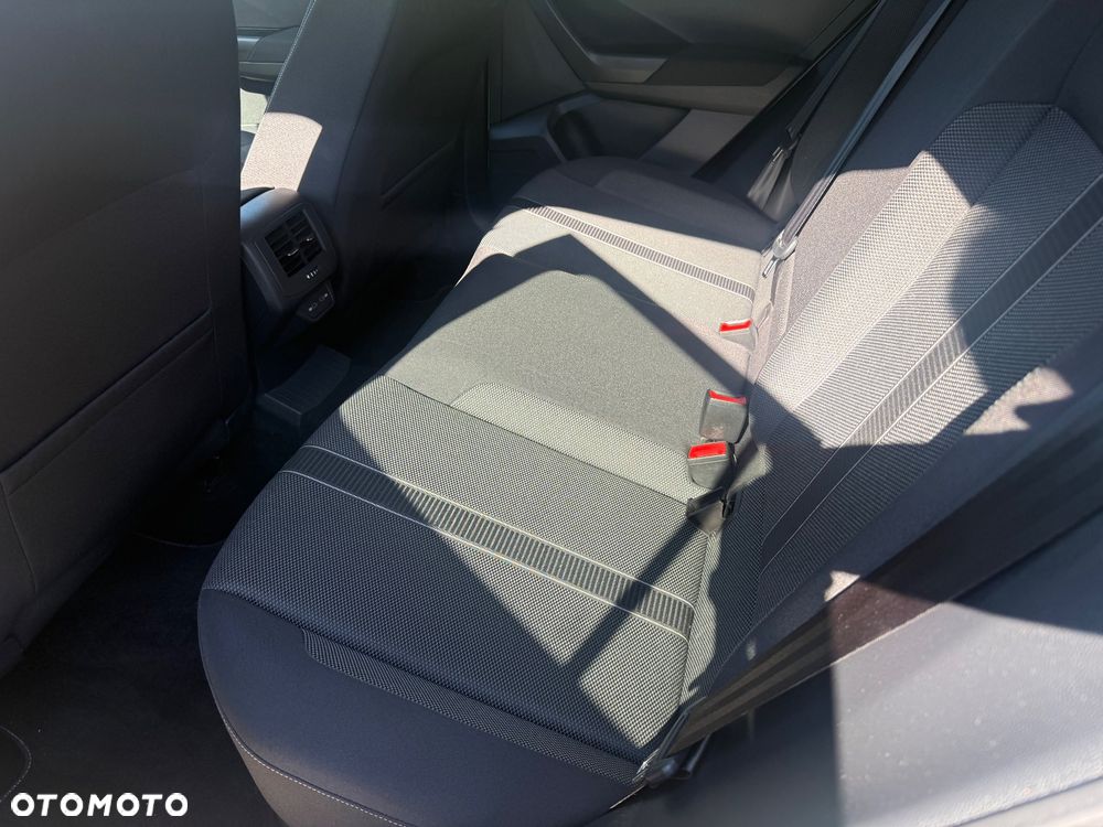 Volkswagen T-Roc 1.5 TSI Style DSG - 13