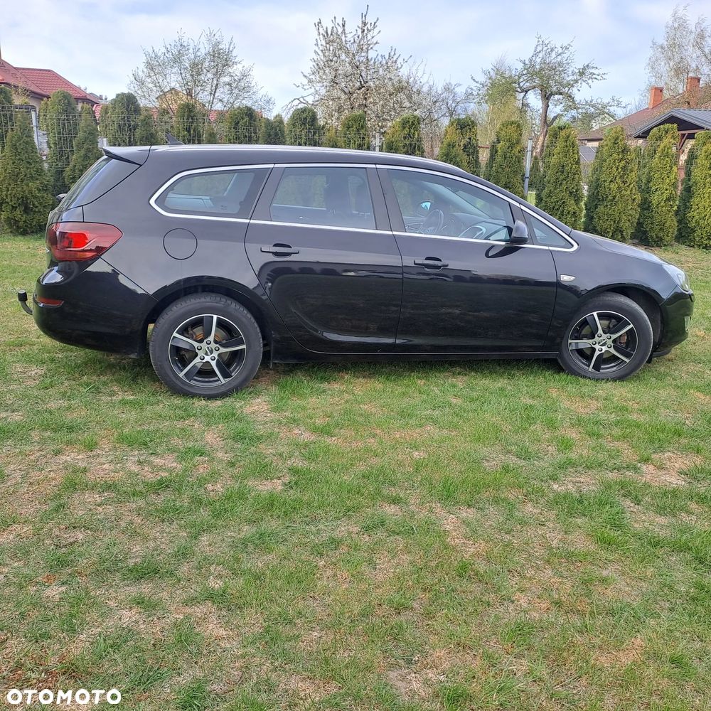Opel Astra 1.4 T Sport - 4