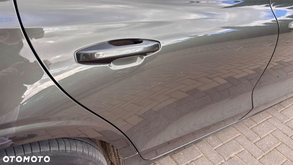 Volvo V60 2021 photo 4