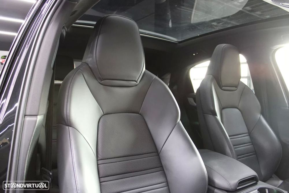 Porsche Cayenne Coupé E-Hybrid - 44