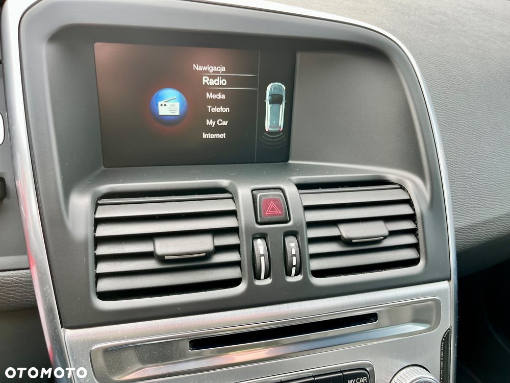 Volvo XC 60 D4 Drive-E Ocean Race - 40