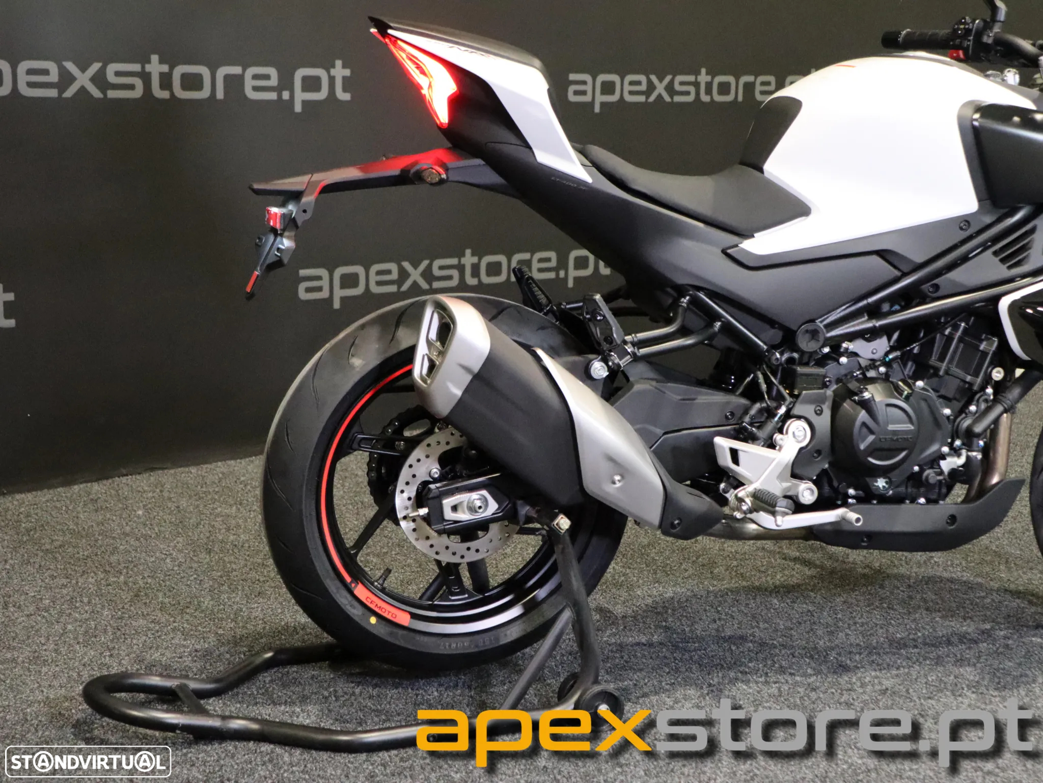 CF Moto 450NK - 9