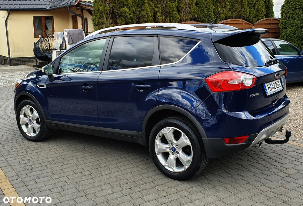 Ford Kuga 2.0 TDCi 4x4 Titanium - 4