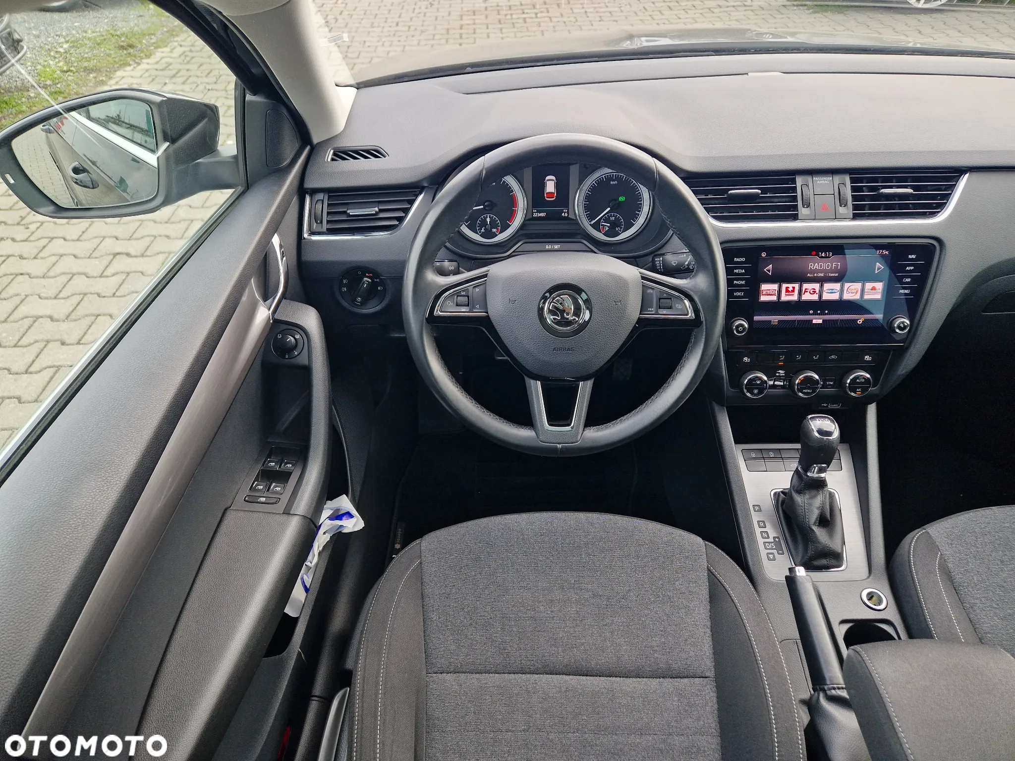Skoda Octavia Combi 1.5 TSI ACT DSG Ambition - 29
