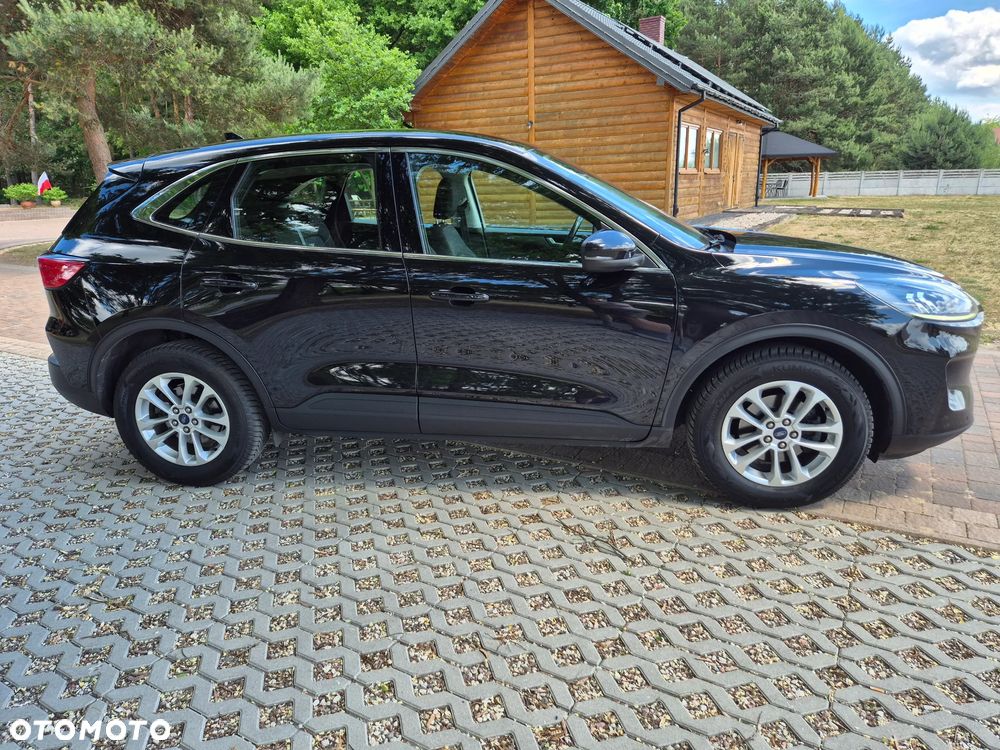 Ford Kuga 2.0 EcoBlue mHEV FWD Titanium - 4
