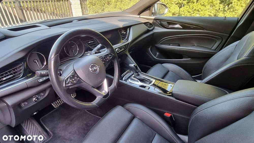 Opel Insignia - 14
