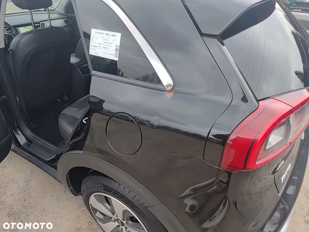 Kia Niro 1.6 GDI 2WD Vision - 35