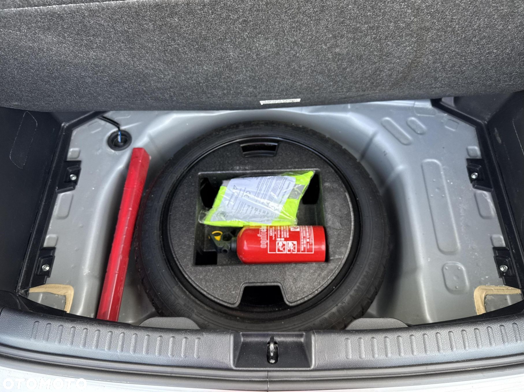 Toyota Yaris - 24