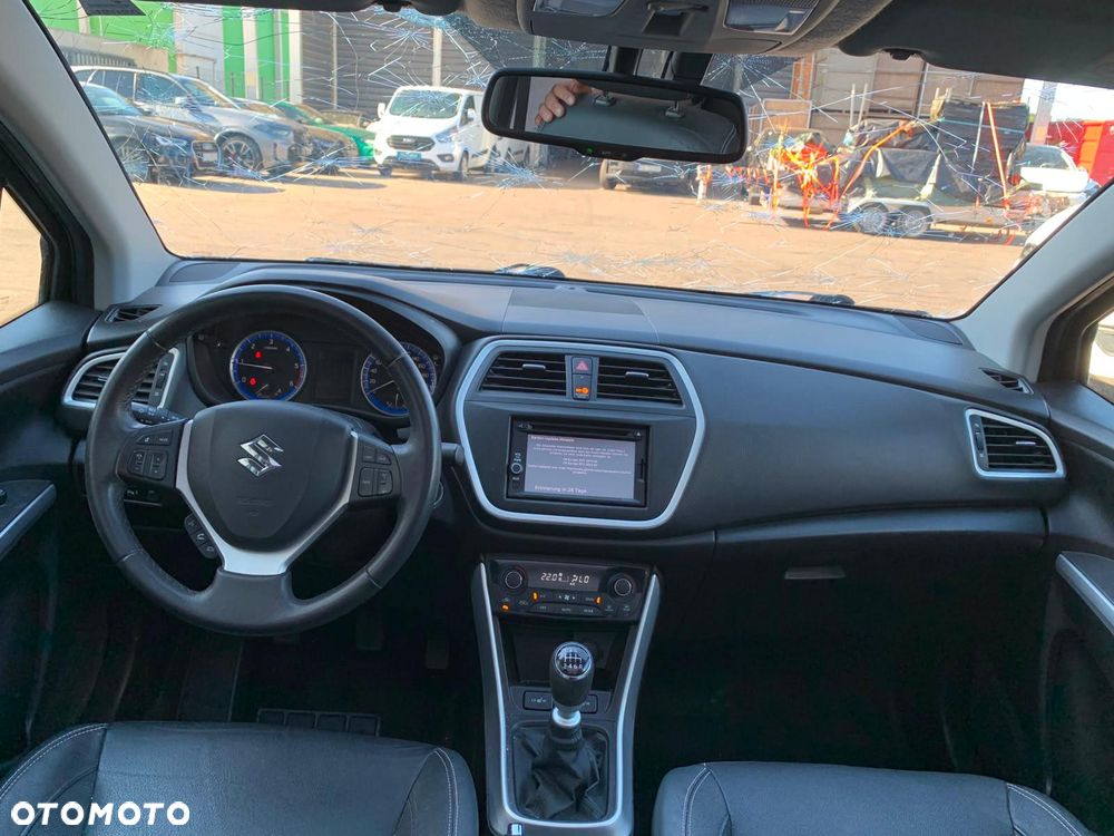 Suzuki SX4 S-Cross 1.6 DDiS Premium Plus 4WD - 9