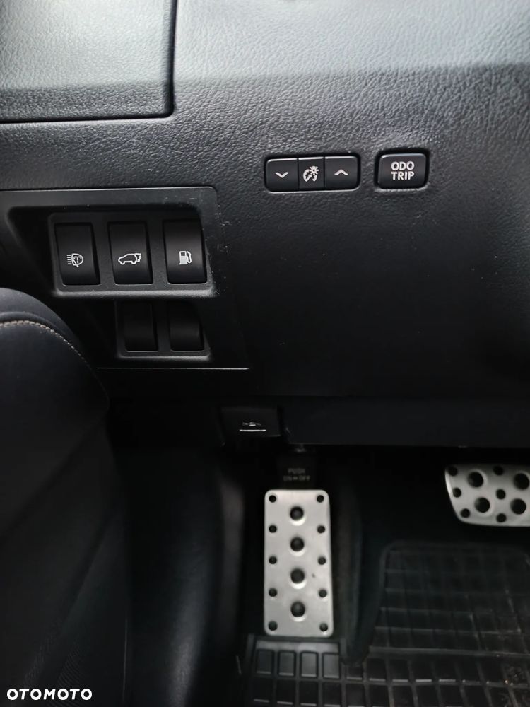 Lexus RX - 22