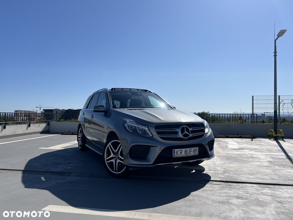 Mercedes-Benz GLE - 2