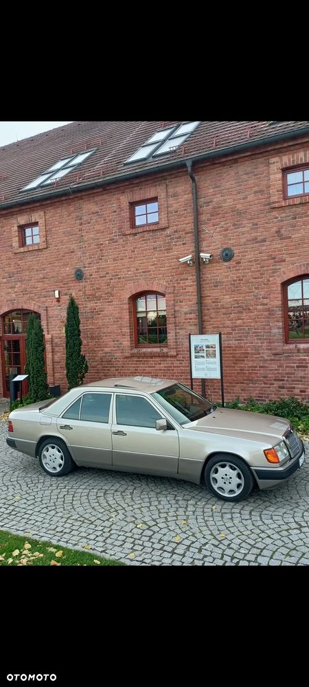 Mercedes-Benz W124 (1984-1993) - 2