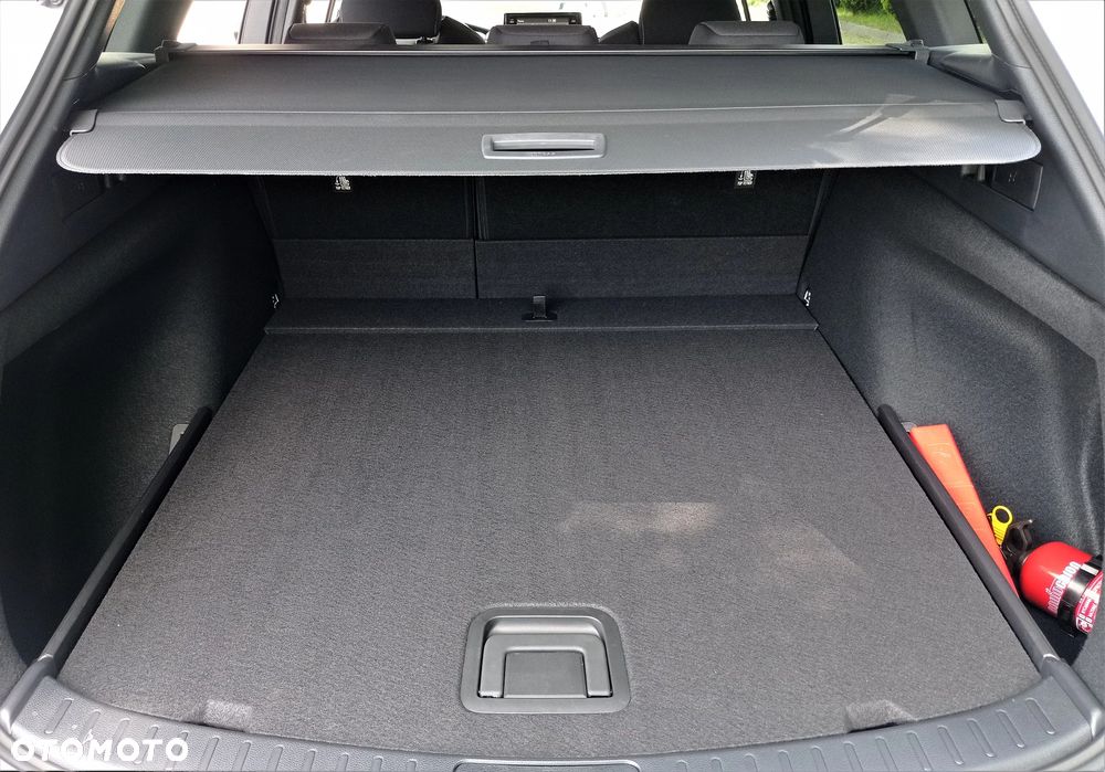 Suzuki Swace 1.8 Hybrid Premium Plus CVT - 25