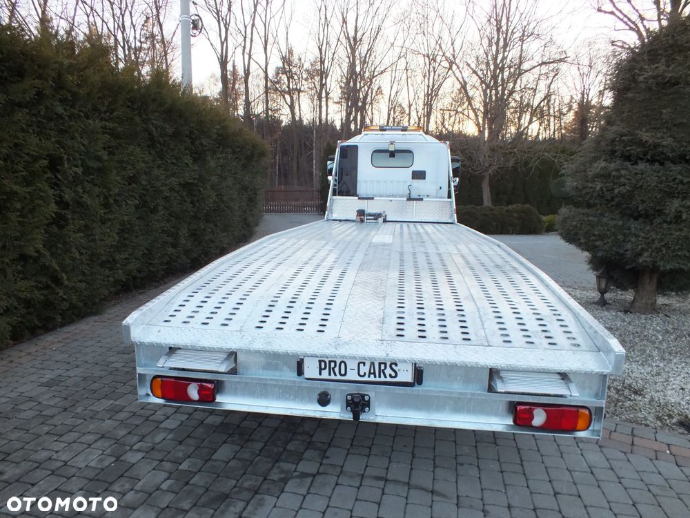 Renault - 20