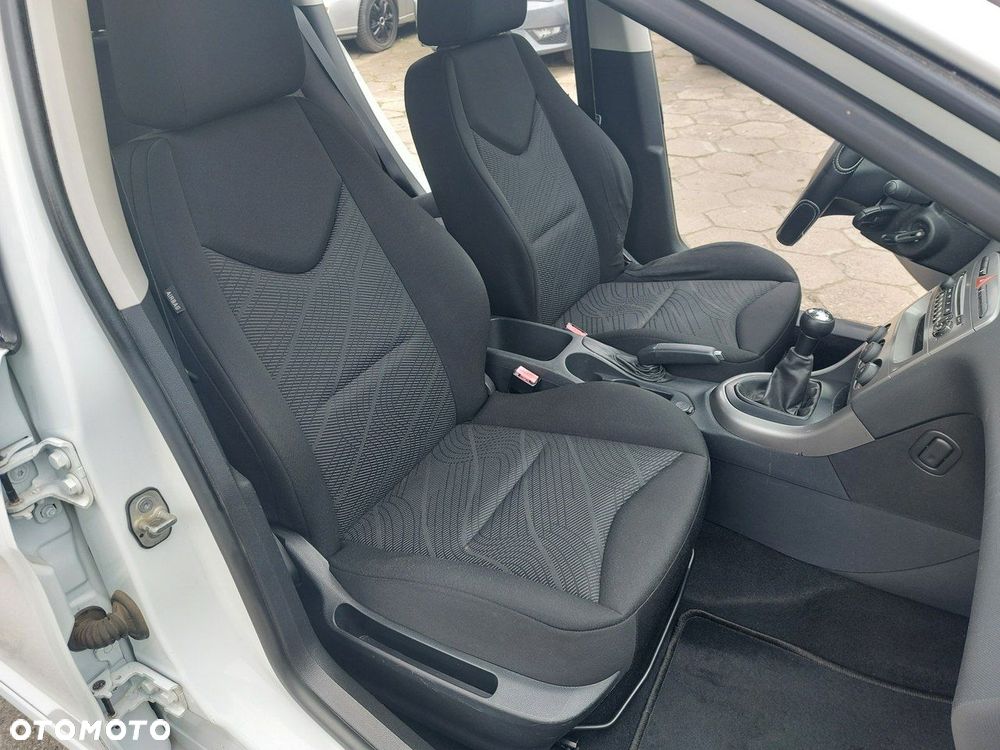 Peugeot 308 - 16