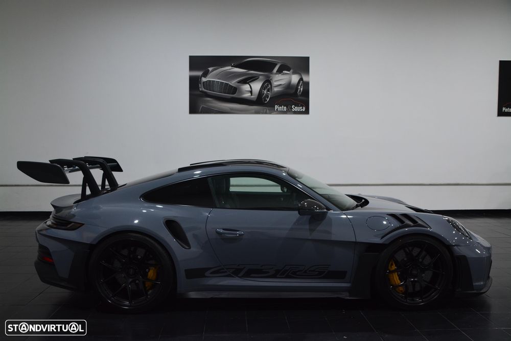 Porsche 911 (992) GT3 RS - 13