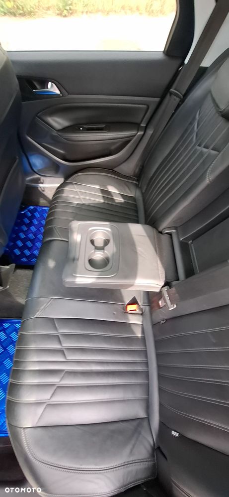 Peugeot 308 BlueHDi 150 Automatik Stop & Start Allure - 24