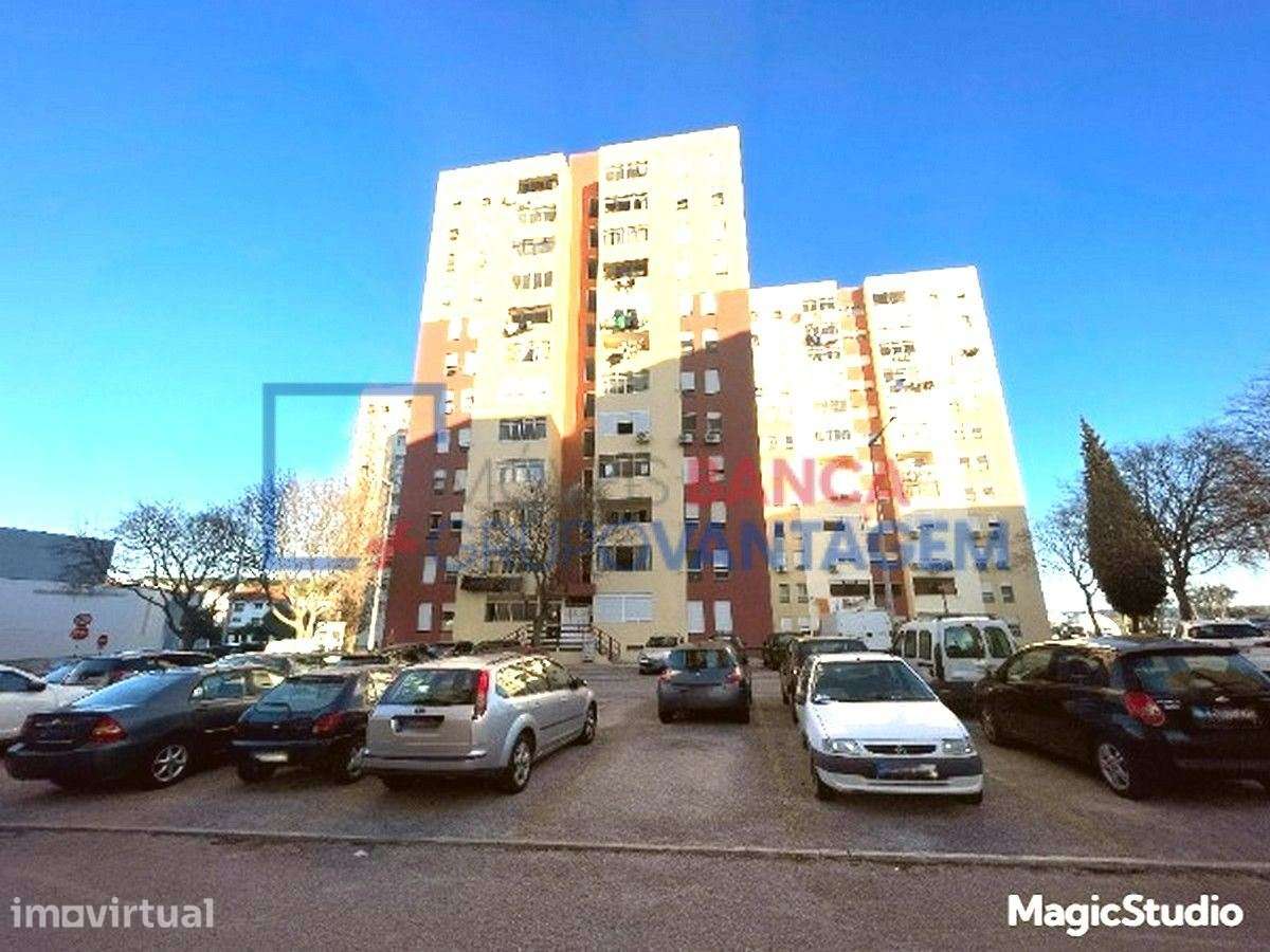 T3 em Corroios para Venda - Grande imagem: 2/30