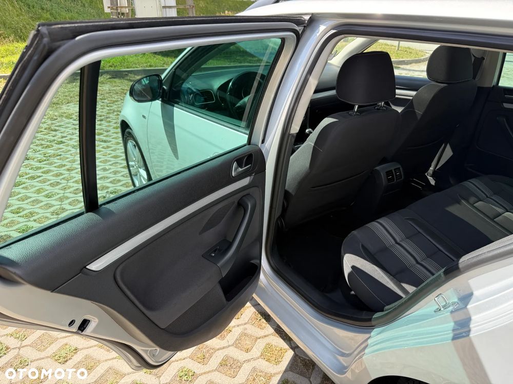 Volkswagen Golf Variant 1.2 TSI BlueMotion Technology MATCH - 20