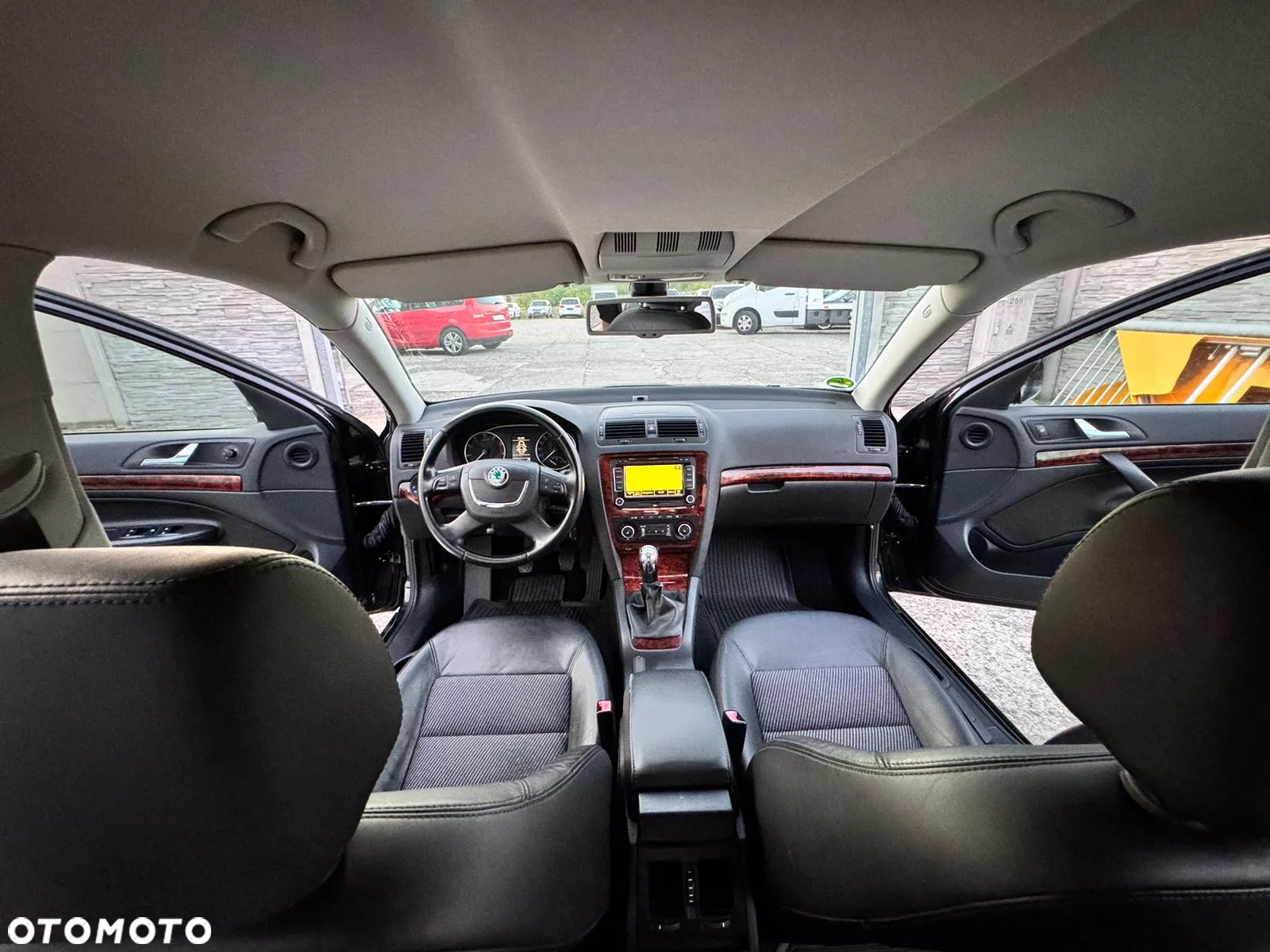 Skoda Octavia - 3