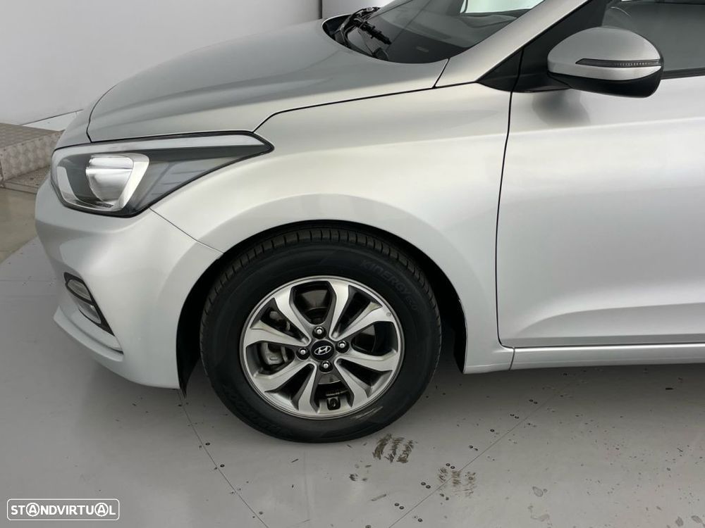 Hyundai i20 1.0 T-GDI Style DCT - 18