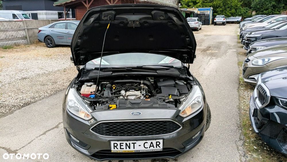 Ford Focus - 35