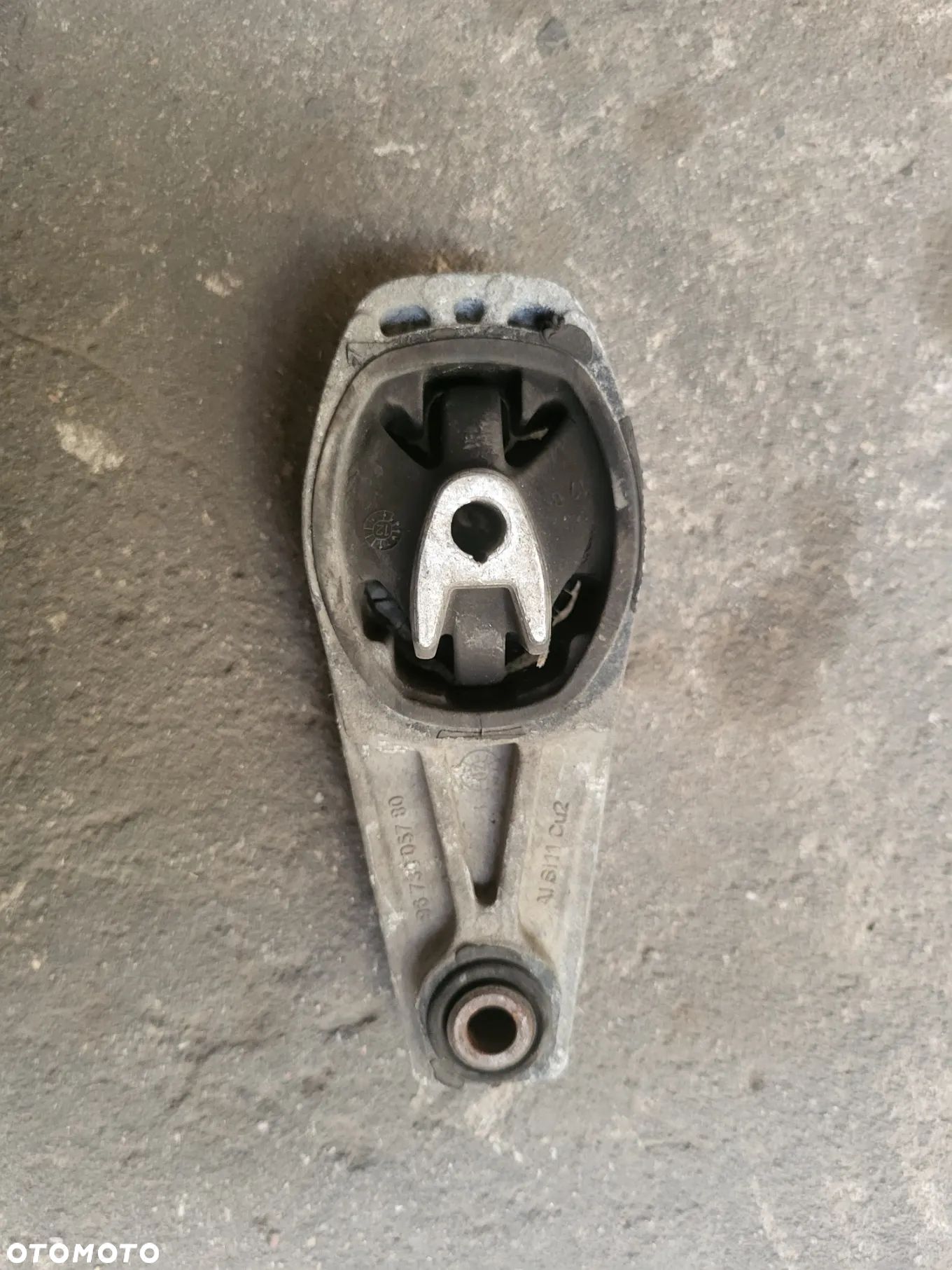 Łapa poduszka silnika Citroen Peugeot 1.6 E HDI - 1