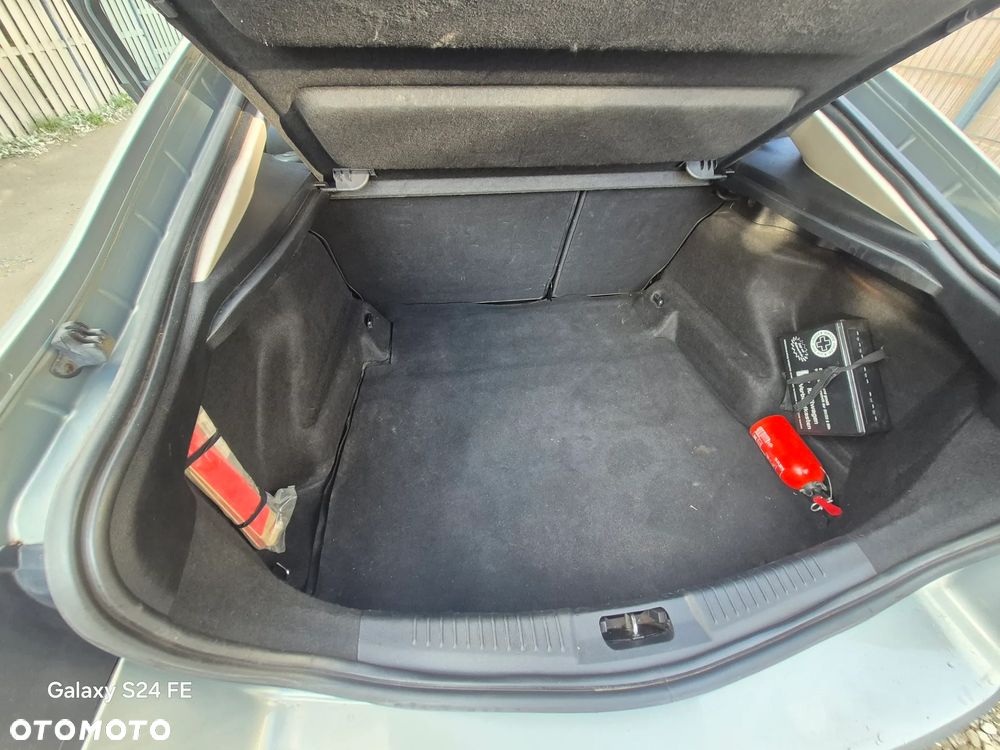 Ford Mondeo Hatchback 07-10 - 11