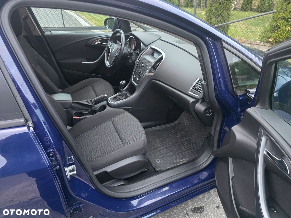 Opel Astra 1.7 CDTI Cosmo - 13