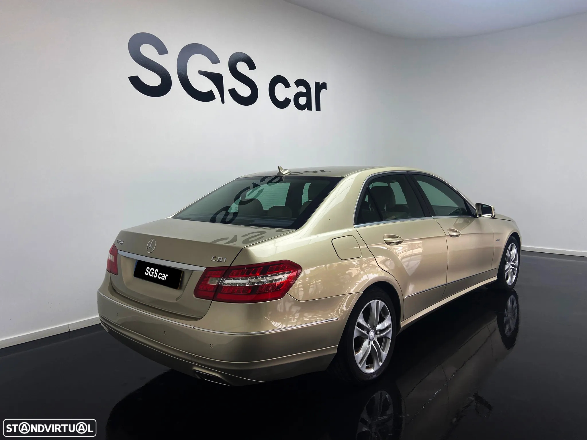 Mercedes-Benz E 250 CDi Avantgarde BlueEfficiency Auto. - 4