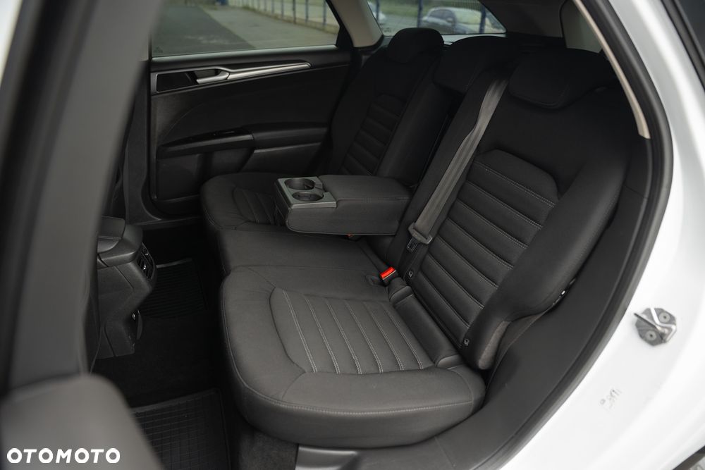 Ford Mondeo SW 2.0 TDCi S&S PowerShift-Aut Business Edition - 35