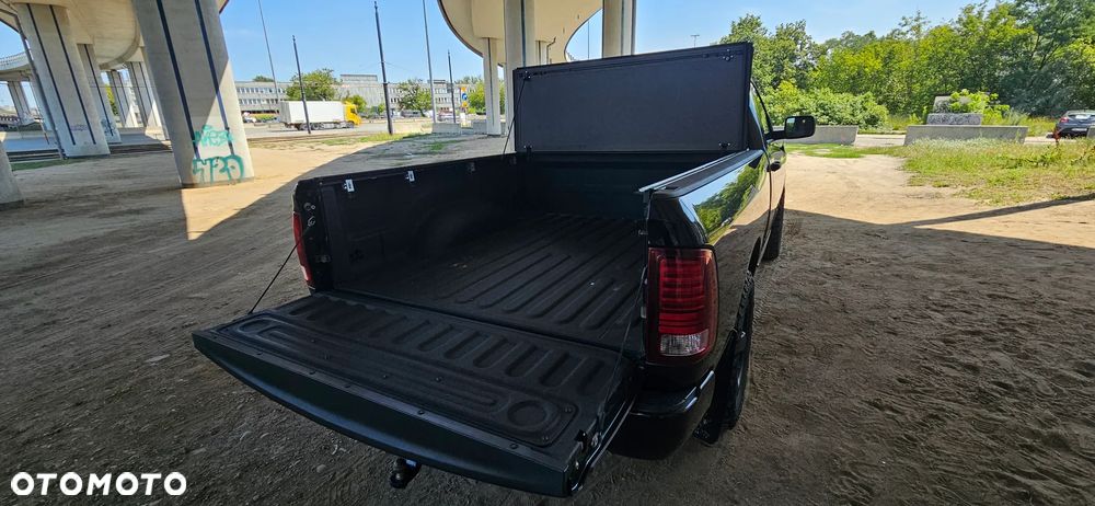 Dodge RAM - 17