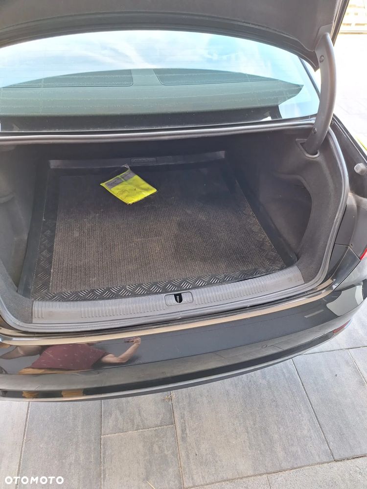 Audi A4 - 12