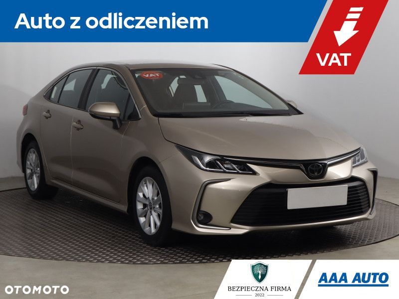 Toyota Corolla - 1