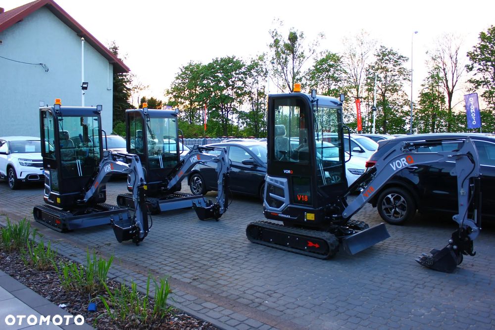 Inny VORQ V18 /KUBOTA /PARKER / 1.8T / KABINA /  ZESTAW ŁYŻEK / - 1