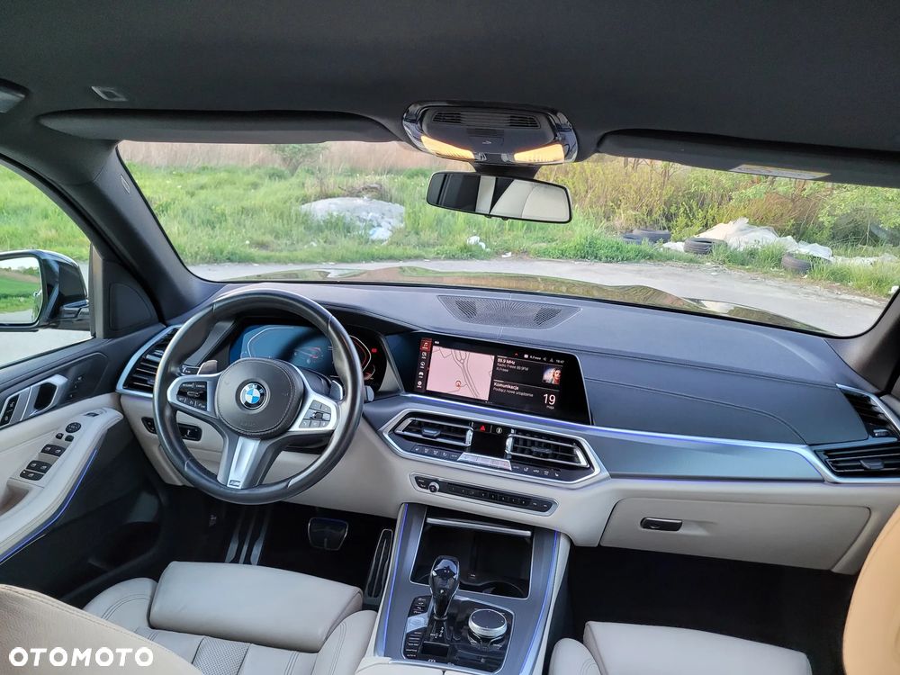 BMW X5 xDrive40i - 7