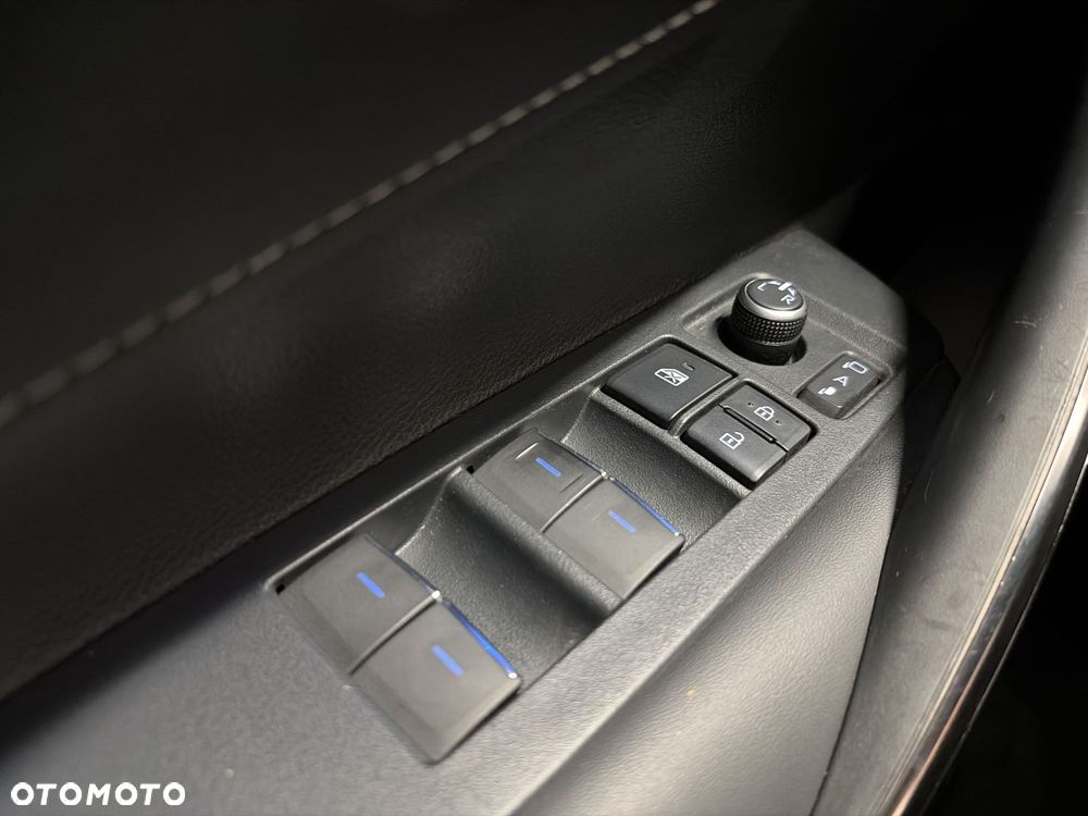 Toyota Corolla 2.0 Hybrid GR Sport - 19