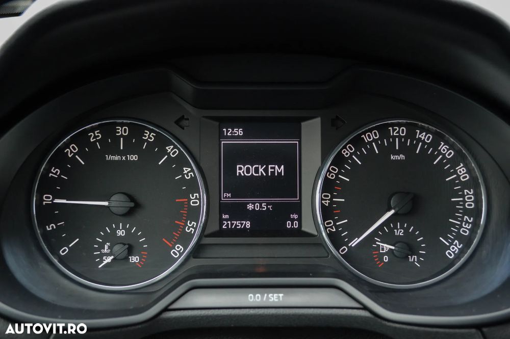 Skoda Octavia 1.6 TDI Ambiente - 7