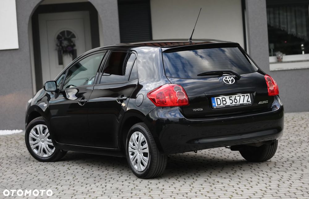 Toyota Auris 1.6 VVT-i Luna - 33