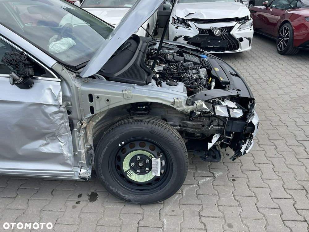 Volkswagen Passat Variant 2.0 TDI SCR DSG Conceptline - 8