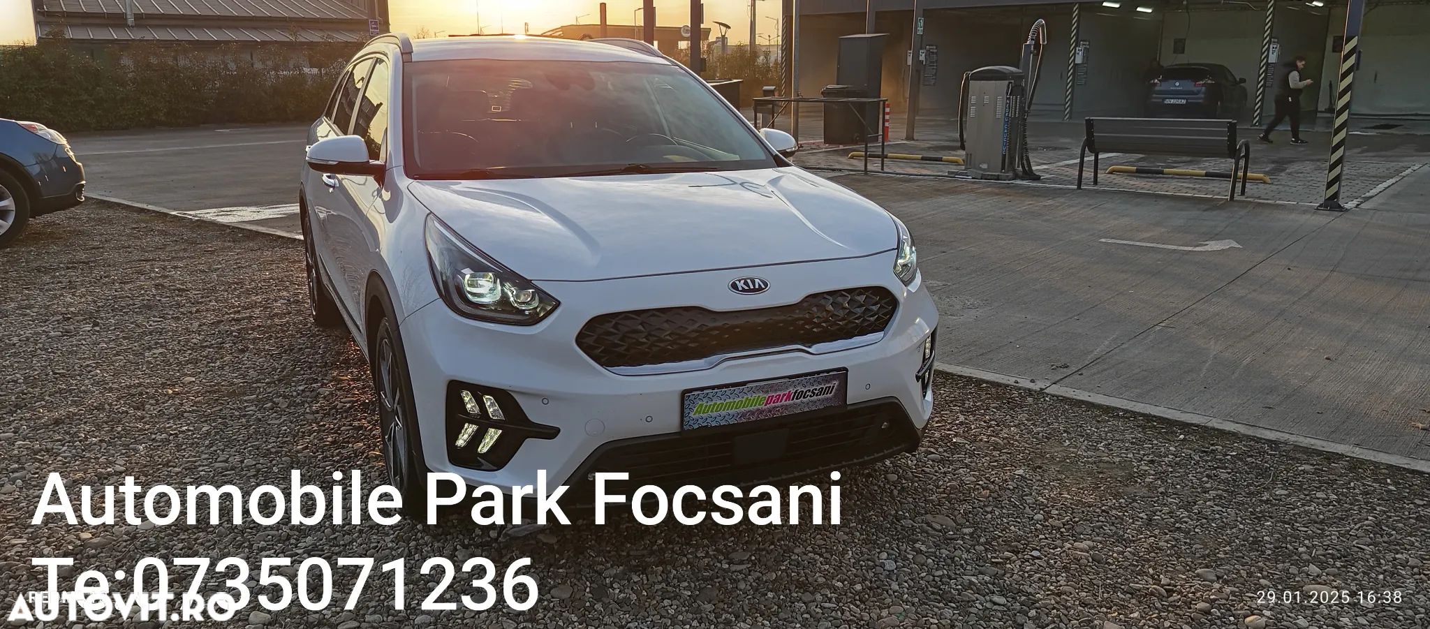 Kia Niro 1.6 GDI 2WD Aut. Spirit - 1