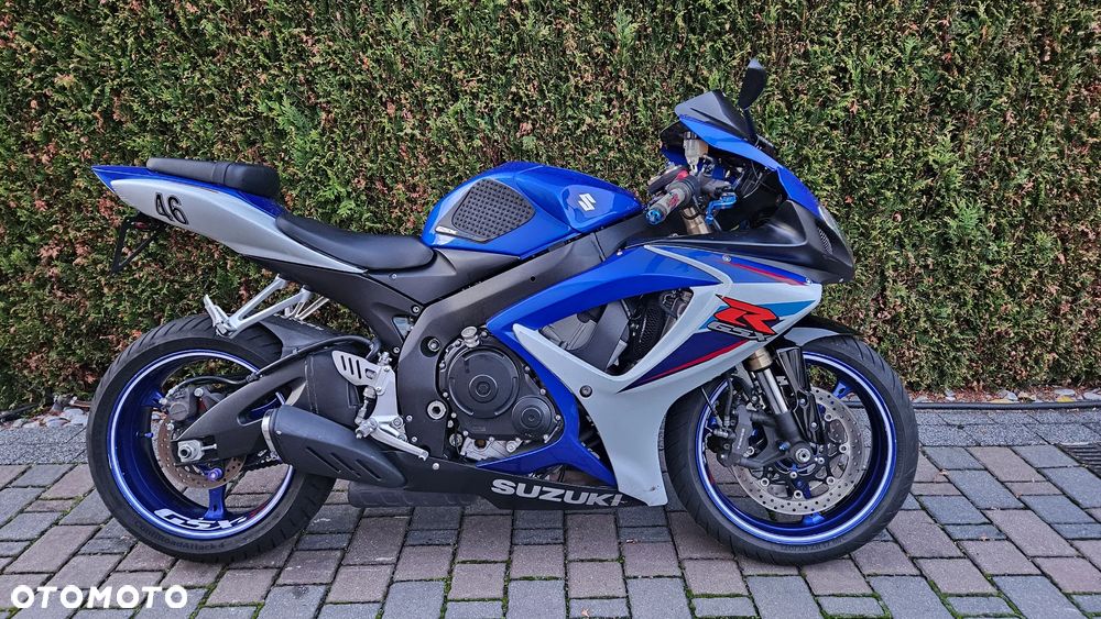 Suzuki GSX-R - 1