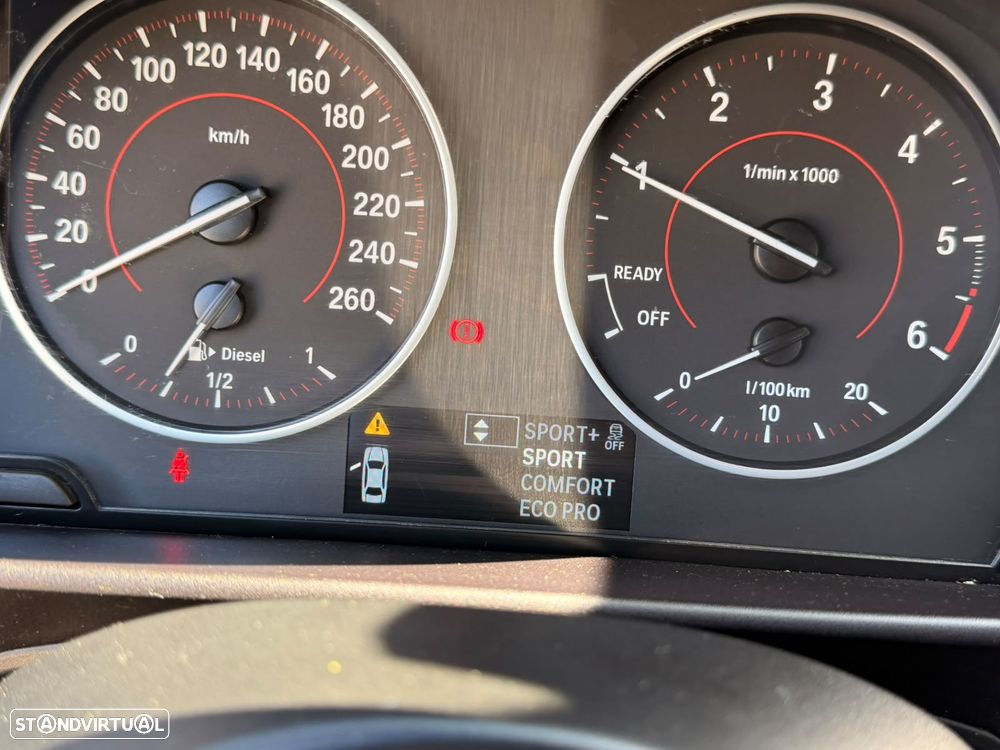 BMW 116 d Pack M - 26