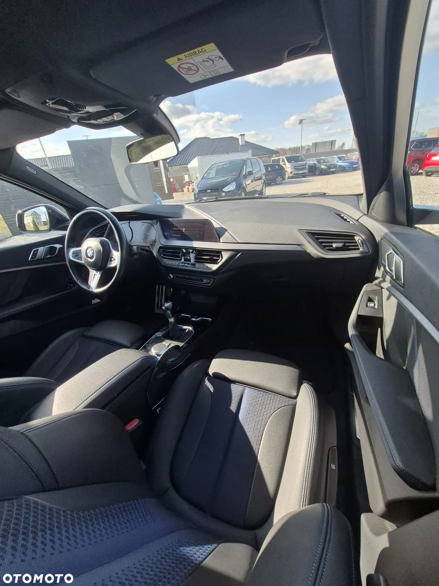 BMW Seria 1 118i M Sport - 12
