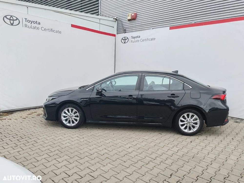 Toyota Corolla Sedan 1.8 HSD Dynamic - 2