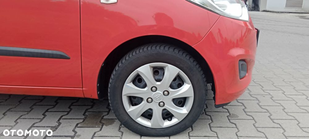 Hyundai i10 1.1 Base - 9
