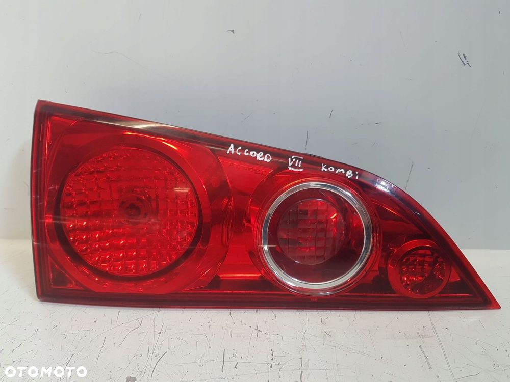 ACCORD VII KOMBI 02- LAMPA TYŁ TYLNA LEWA W KLAPĘ - 1